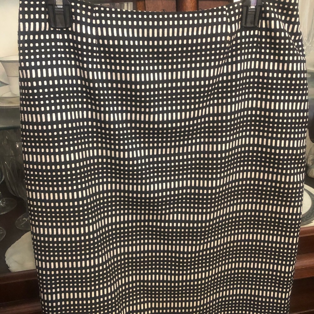 Career skirt